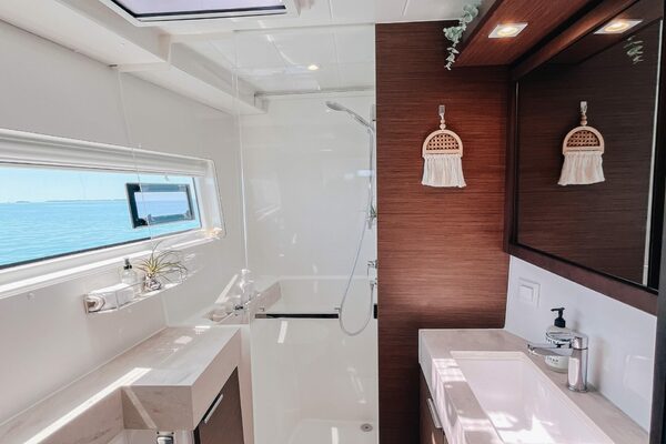 40ft Lagoon Yacht For Sale 40ft Lagoon Yacht For Sale