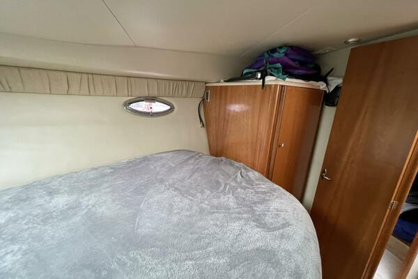 MA CHERI 34ft Meridian Yacht For Sale