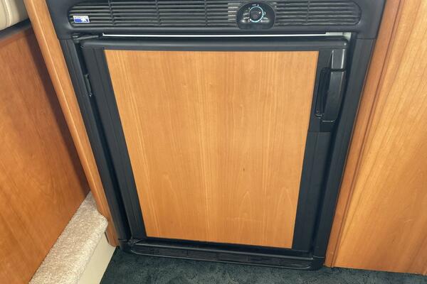 MA CHERI 34ft Meridian Yacht For Sale