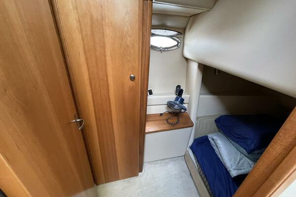 MA CHERI 34ft Meridian Yacht For Sale