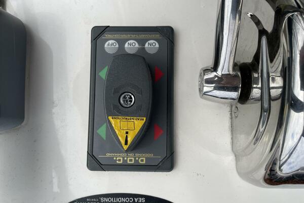 MA CHERI 34ft Meridian Yacht For Sale