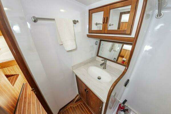 Scarborough 41 Express Yacht For Sale