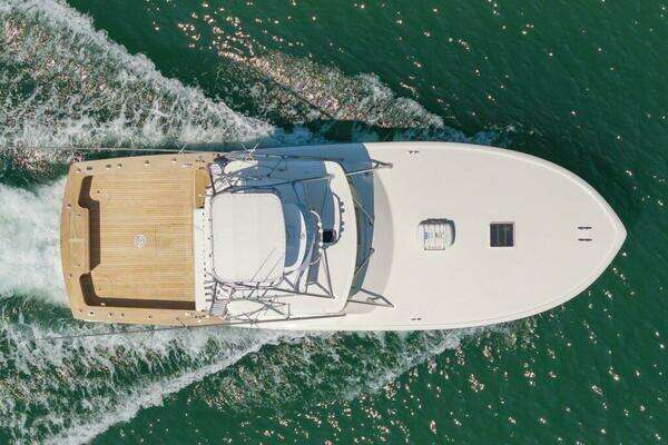 Photo of the 1985 Scarborough 41 Express "June Bug"