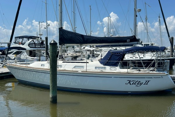 37-ft-Pearson-1989-37-2-KILTY II-Shady Side Maryland United States yacht for sale