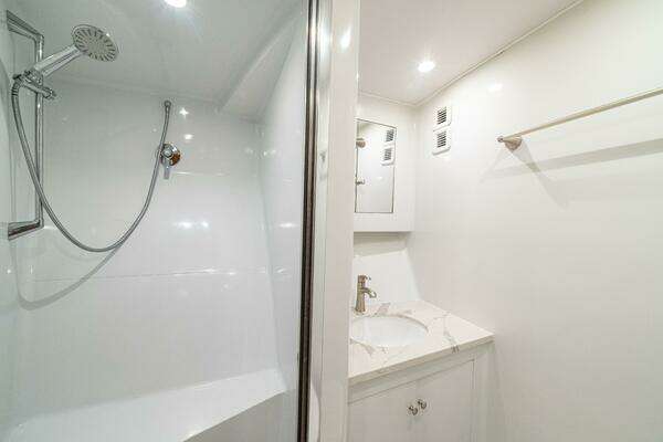 Custom Carolina 49 Ricky Gillikin Yacht For Sale