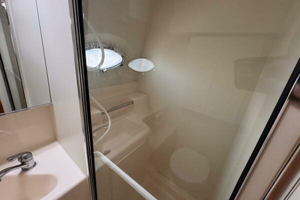 32ft Silverton Yacht For Sale