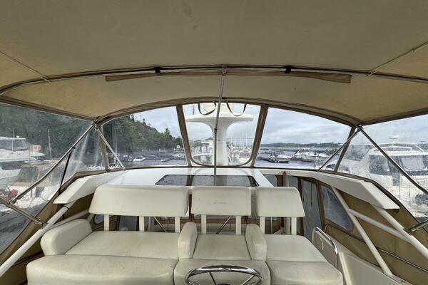 32ft Silverton Yacht For Sale