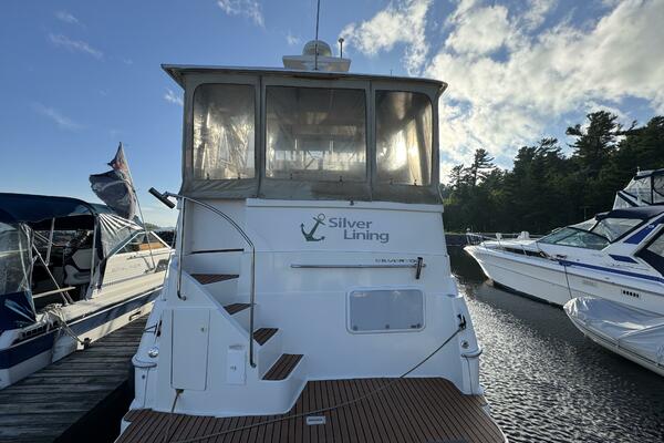 32ft Silverton Yacht For Sale