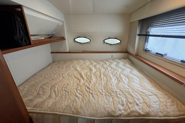 32ft Silverton Yacht For Sale