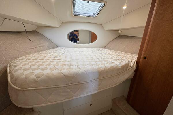 32ft Silverton Yacht For Sale