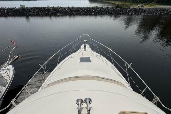 32ft Silverton Yacht For Sale
