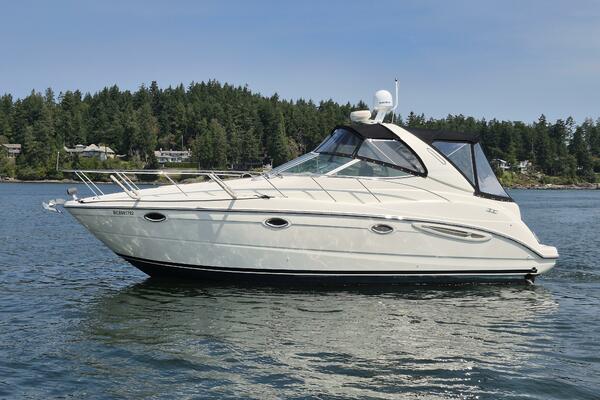 35ft Maxum Yacht For Sale