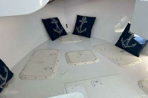 Custom Mariners Baja 30 Yacht For Sale