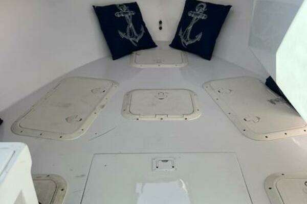 Custom Mariners Baja 30 Yacht For Sale