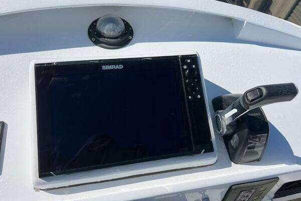 Custom Mariners Baja 30 Yacht For Sale