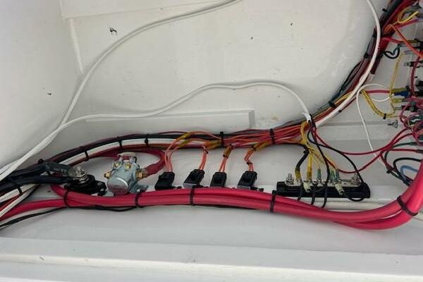 LEO 30ft Custom Yacht For Sale