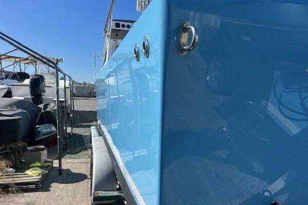 Custom Mariners Baja 30 Yacht For Sale