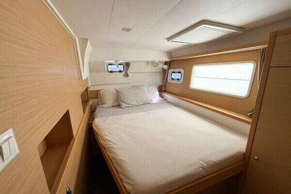 Lagoon  Yacht For Sale