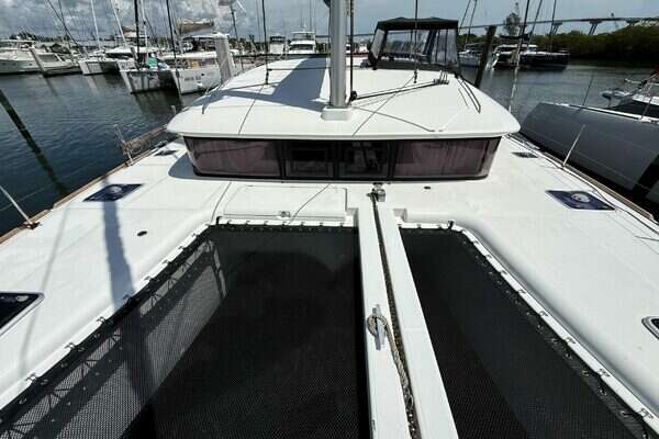 Lagoon  Yacht For Sale