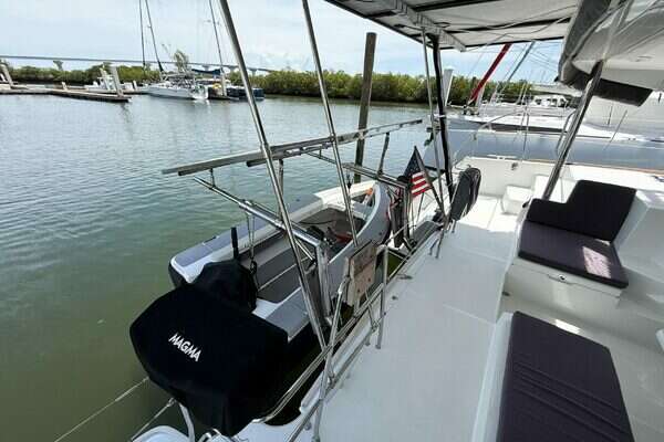 Lagoon  Yacht For Sale