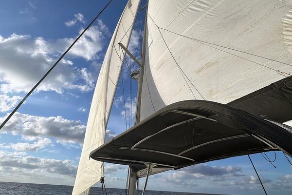 39ft Lagoon Yacht For Sale 39ft Lagoon Yacht For Sale