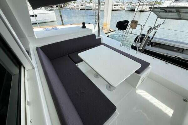 Lagoon  Yacht For Sale