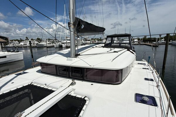 39ft Lagoon Yacht For Sale 39ft Lagoon Yacht For Sale