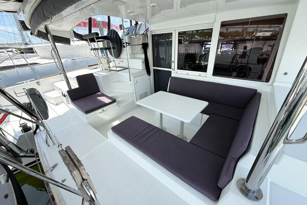 39ft Lagoon Yacht For Sale 39ft Lagoon Yacht For Sale