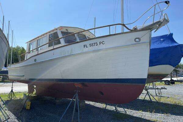 Photo of the 1982 Grand Banks  "ANTIM"