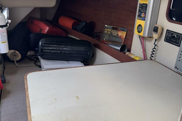 Blue Note 34ft C amp C Yacht For Sale