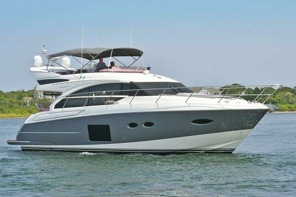 2016 Princess 52