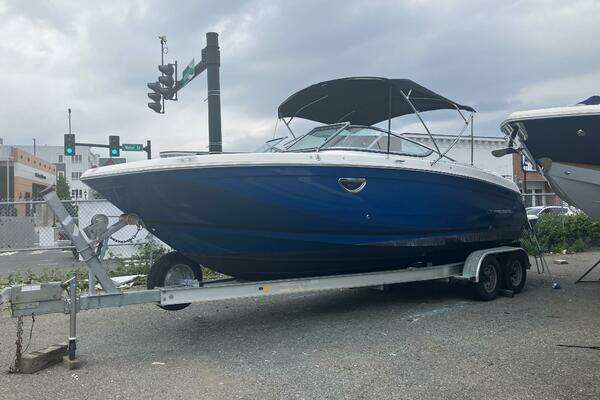 26-ft-Regal-2018-26 OBX-Norwalk Connecticut United States yacht for sale