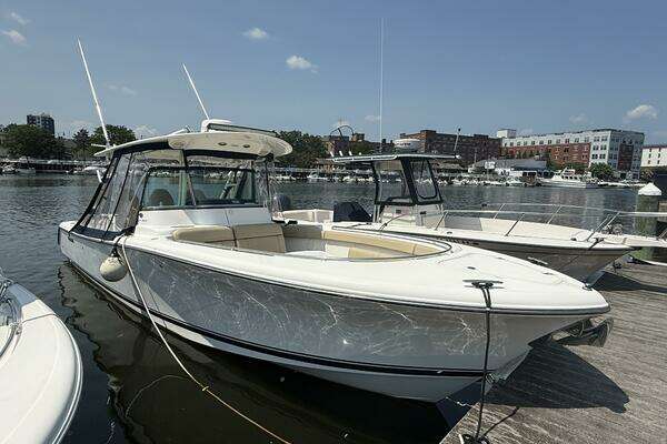 31-ft-Pursuit-2015-310 ST Sport-Savages-Greenwich Connecticut United States yacht for sale