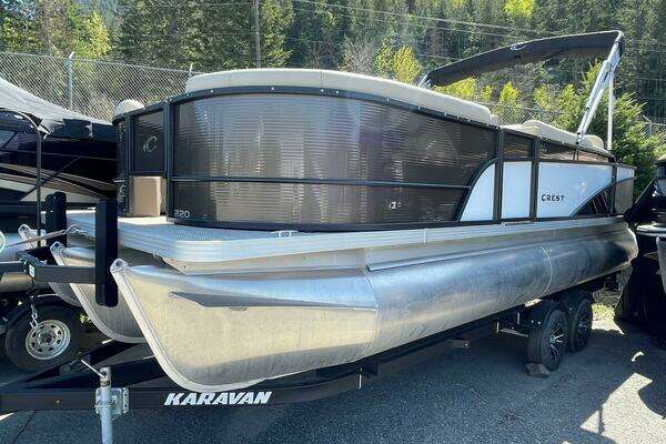 22-ft-Crest-2023-Classic Fish 220 FS-  British Columbia Canada  yacht for sale