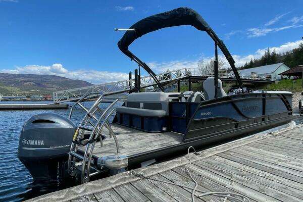 Photo of the 2024 Godfrey MC 235 C GTP