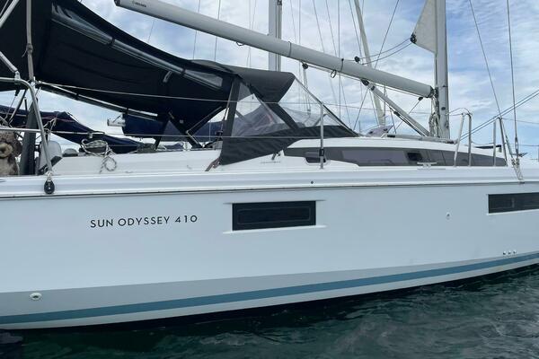 2020 Sun Odyssey 410