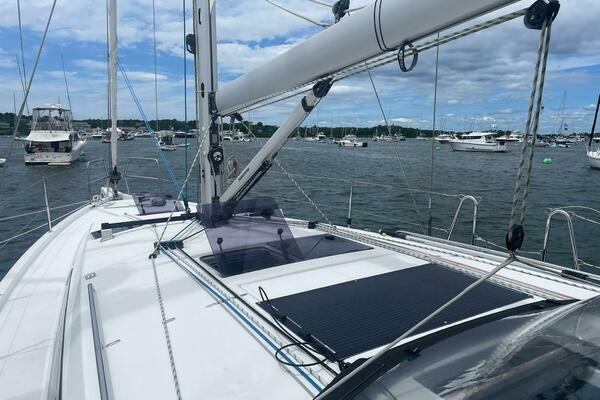 2020 Sun Odyssey 410