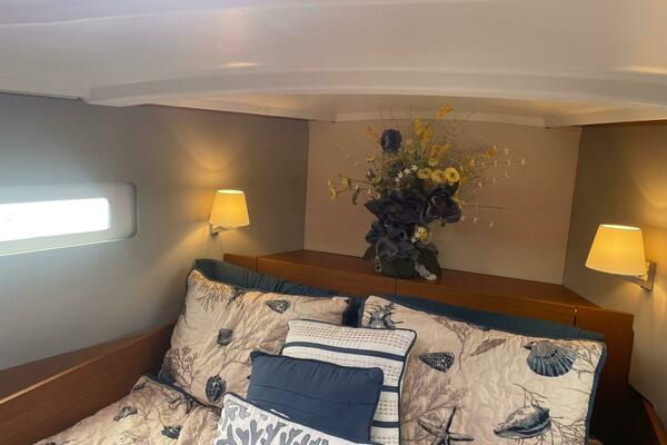 2020 Sun Odyssey 410