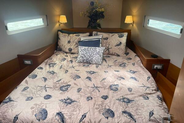 2020 Sun Odyssey 410