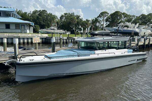 37-ft-Axopar-2024-37 XC-Palm City Florida United States yacht for sale