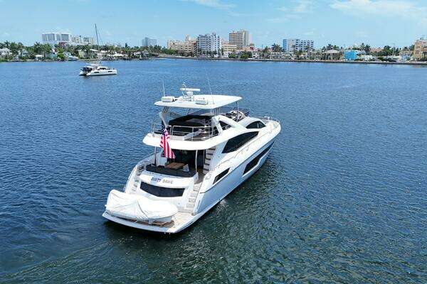 2017 Sunseeker 75