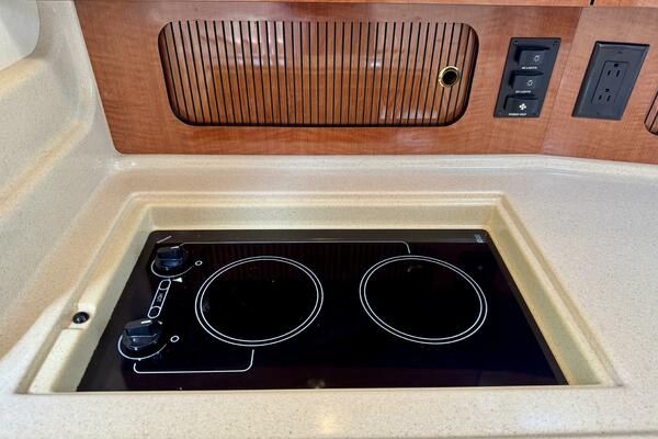 32ft Sea Ray Yacht For Sale