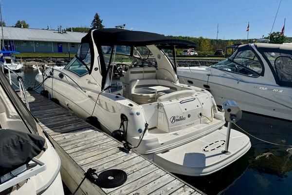 32ft Sea Ray Yacht For Sale