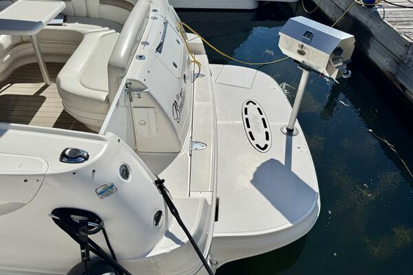 32ft Sea Ray Yacht For Sale