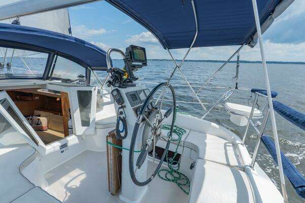 Catalina 309 Yacht For Sale