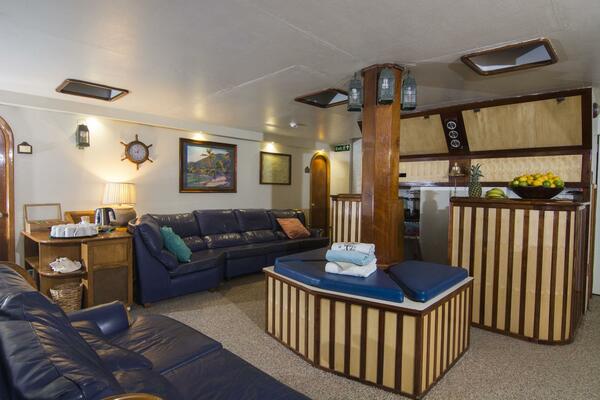 Cuan Law 105ft Custom Yacht For Sale