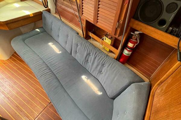 Water Wing 32ft Catalina Yacht For Sale