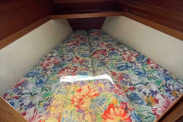 Water Wing 32ft Catalina Yacht For Sale