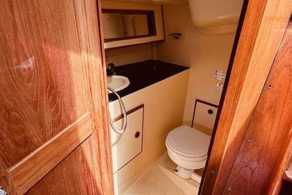 28ft Pearson Yacht For Sale