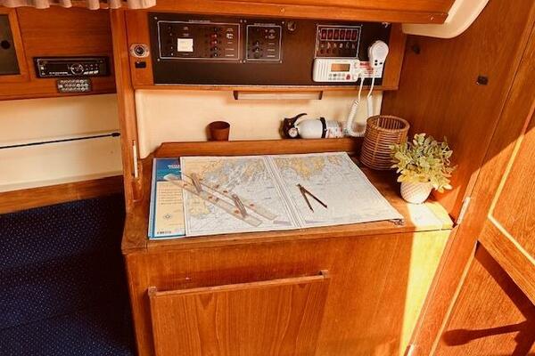 28ft Pearson Yacht For Sale